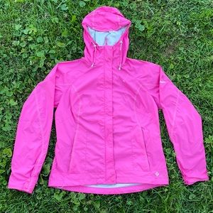 Pink Columbia women’s rain jacket. Size medium.